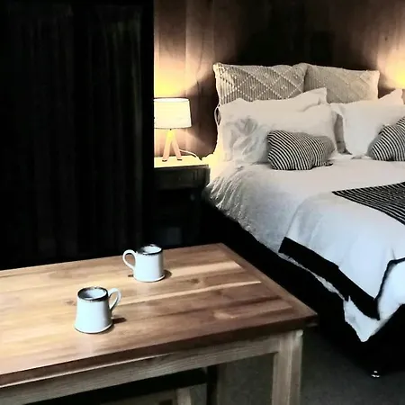The Old Barn Annexe, Cosy Stay, Close Drive To City, Beach, South Downs & Goodwood Chichester Exterior photo