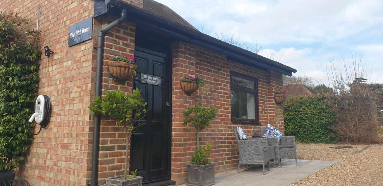 Holiday home The Old Barn Annexe, Cosy Stay, Close Drive To City, Beach, South Downs & Goodwood Chichester