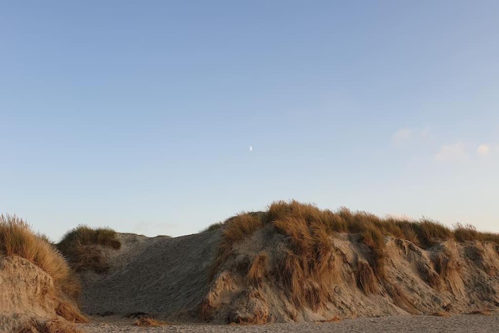 Holiday home The Old Barn Annexe, Cosy Stay, Close Drive To City, Beach, South Downs & Goodwood *