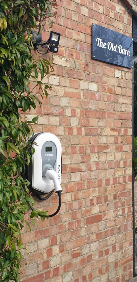 The Old Barn Annexe, Cosy Stay, Close Drive To City, Beach, South Downs & Goodwood * Chichester